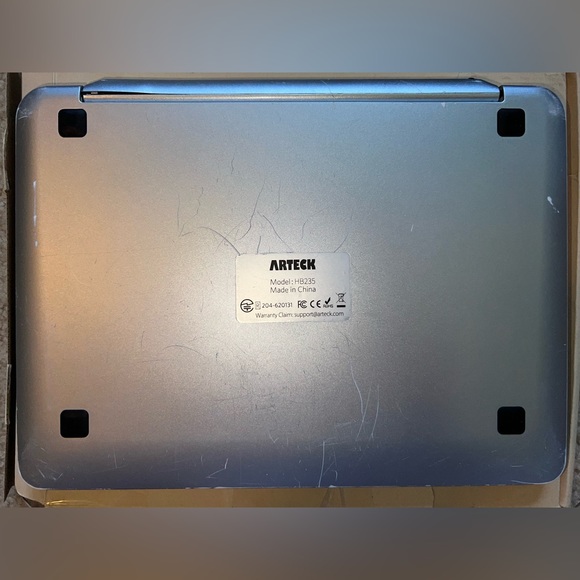 Arteck Bluetooth iPad Keyboard - Picture 5 of 5